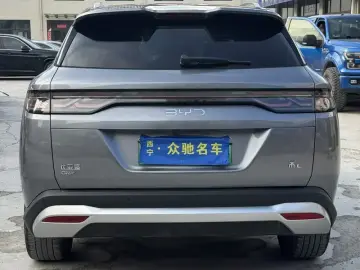2024 BYD Song L с пробегом 30 000 км