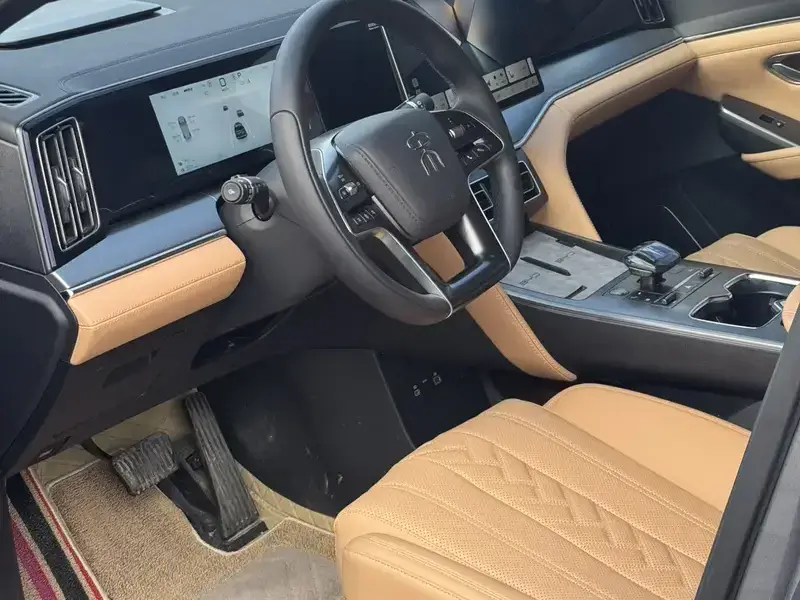 2024 BYD Song L с пробегом 30 000 км