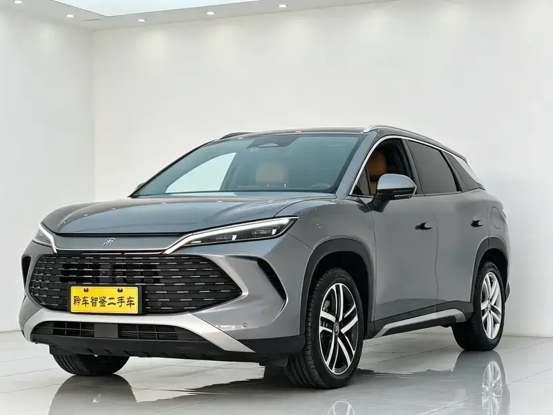 2024 BYD Song L с пробегом 16 100 км