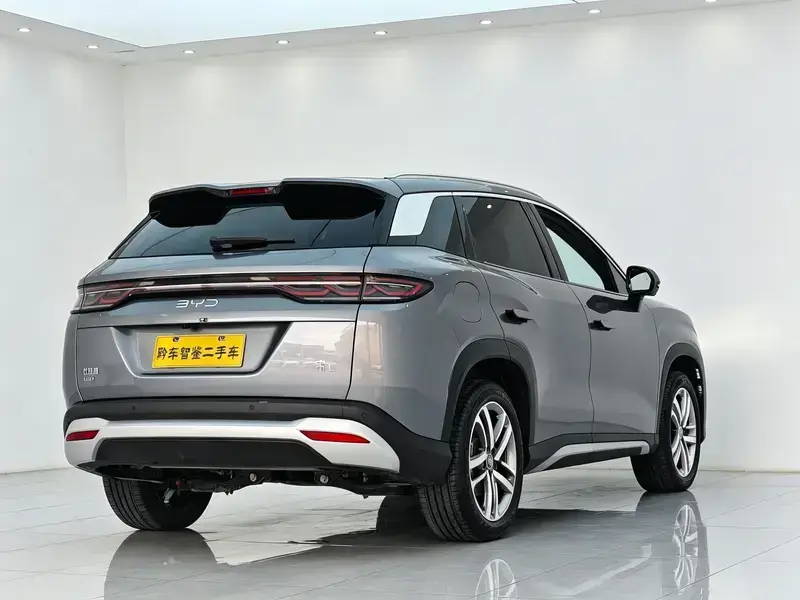 2024 BYD Song L с пробегом 16 100 км