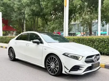 2022 Mercedes-Benz A-Класс AMG с пробегом 40 000 км