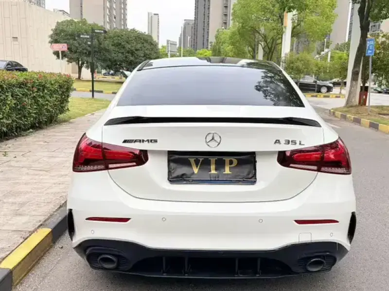 2022 Mercedes-Benz A-Класс AMG с пробегом 40 000 км