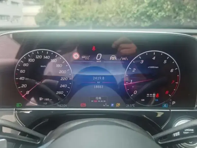 2024 Mercedes-Benz E-Класс с пробегом 18 600 км
