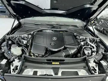 2025 Mercedes-Benz E-Класс с пробегом 6 000 км