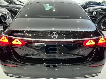 2025 Mercedes-Benz E-Класс с пробегом 6 000 км