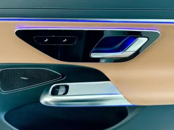 2025 Mercedes-Benz E-Класс с пробегом 6 000 км