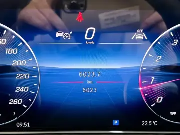 2025 Mercedes-Benz E-Класс с пробегом 6 000 км