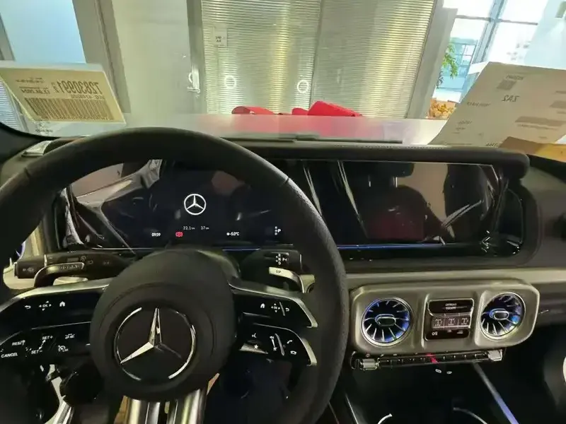 2025 Mercedes-Benz G-Класс AMG с пробегом 20 000 км