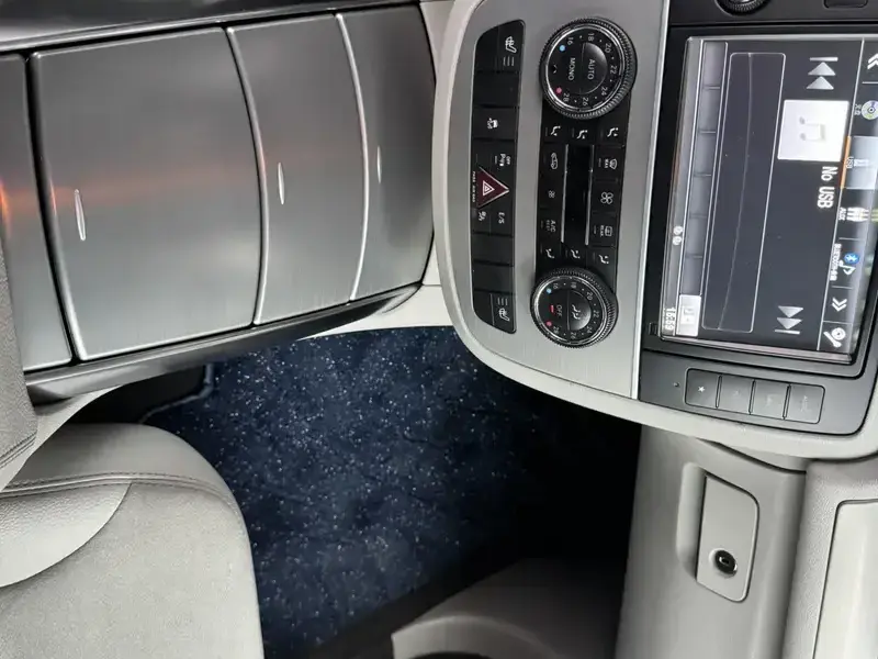 2015 Mercedes-Benz R-Класс с пробегом 112 000 км
