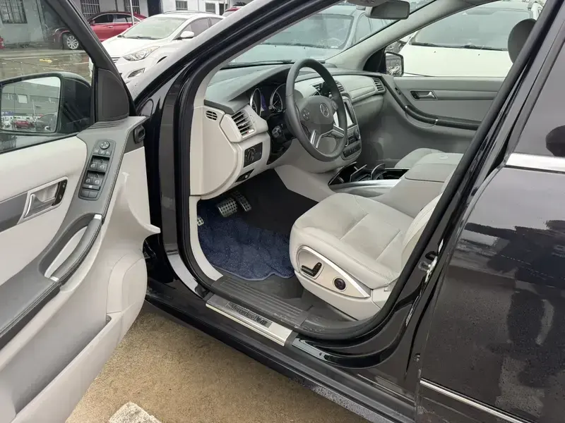 2015 Mercedes-Benz R-Класс с пробегом 112 000 км