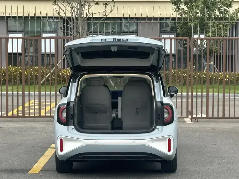 2023 Arcfox Koala с пробегом 43 000 км