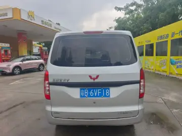 2022 Wuling Hongguang V с пробегом 60 000 км