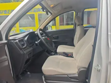 2022 Wuling Hongguang V с пробегом 60 000 км