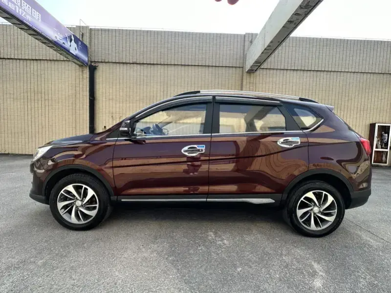 2016 Baojun 560 с пробегом 81 000 км