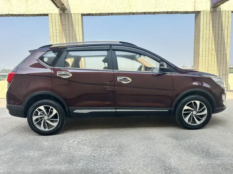 2016 Baojun 560 с пробегом 81 000 км