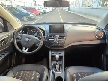 2017 Bestune X40 с пробегом 100 000 км