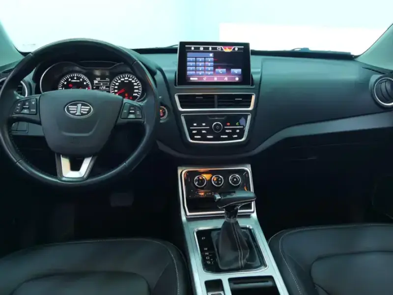 2019 Bestune X40 с пробегом 35 000 км