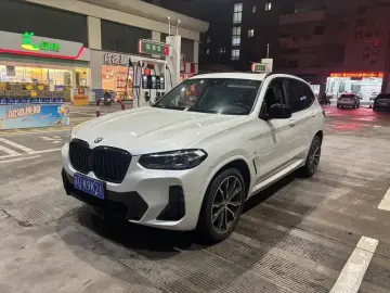 BMW X3 M40i