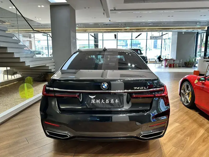 2019 BMW M760Le с пробегом 37 800 км