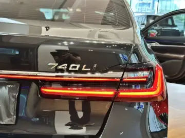 2019 BMW M760Le с пробегом 37 800 км