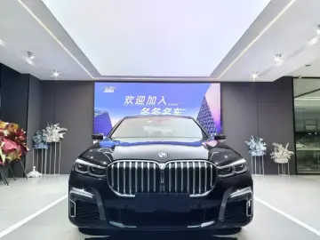 2019 BMW M760Le с пробегом 128 000 км