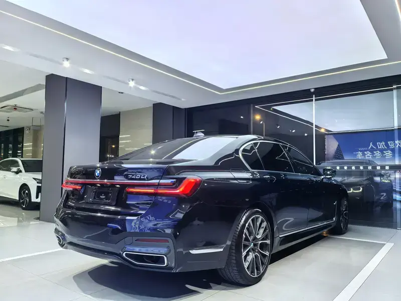 2019 BMW M760Le с пробегом 128 000 км