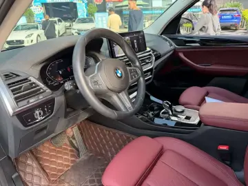 2023 BMW X3 M40i с пробегом 31 000 км