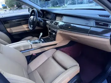 2013 BMW M760Le с пробегом 163 000 км