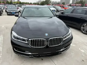 2017 BMW M760Le с пробегом 150 000 км