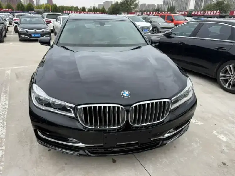2017 BMW M760Le с пробегом 150 000 км