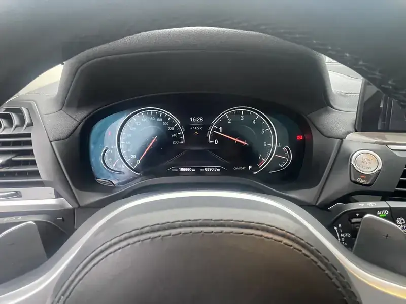 2018 BMW X3 M40i с пробегом 196 000 км