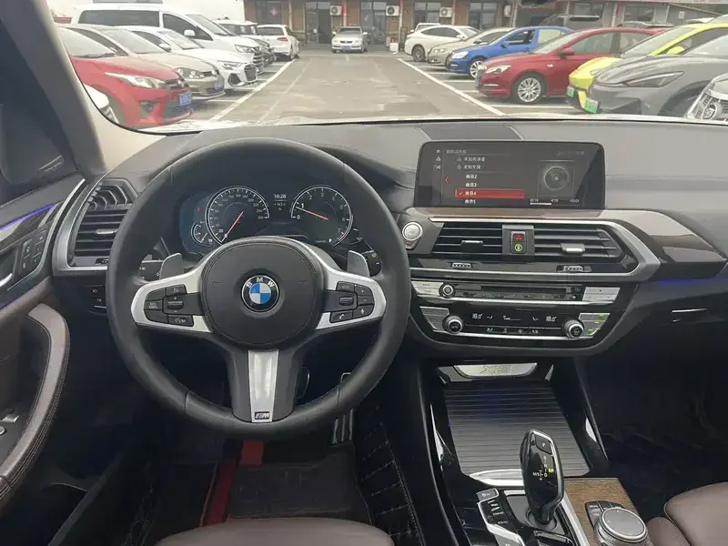 2018 BMW X3 M40i с пробегом 196 000 км