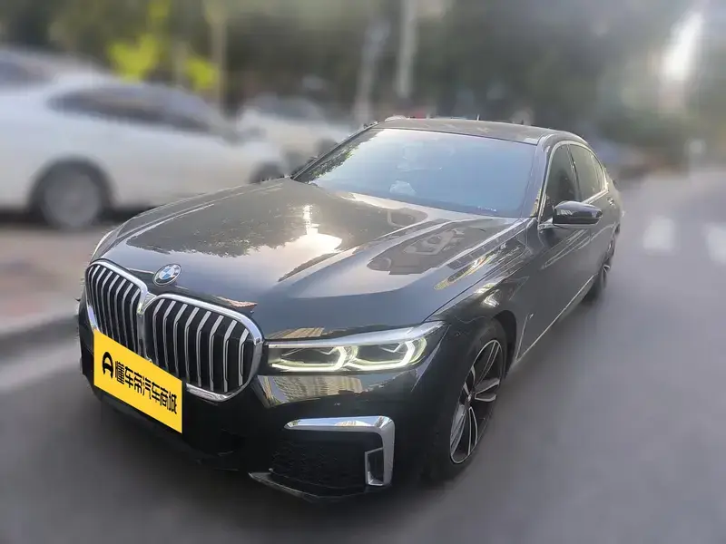2021 BMW M760Le с пробегом 69 000 км