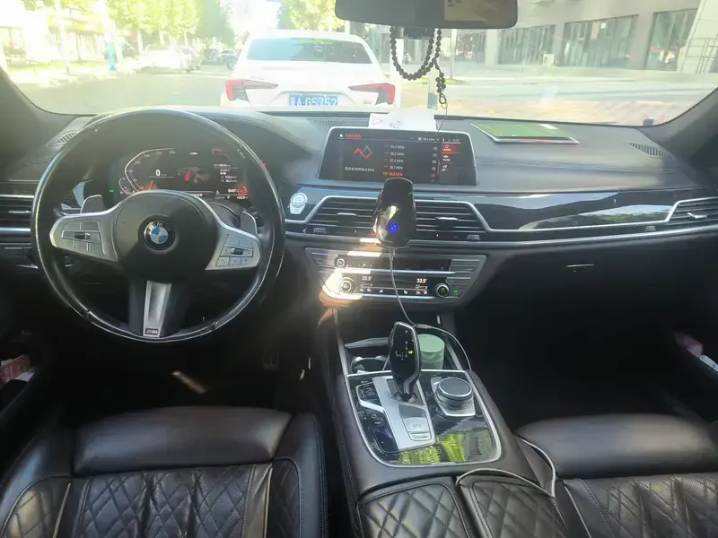 2021 BMW M760Le с пробегом 69 000 км