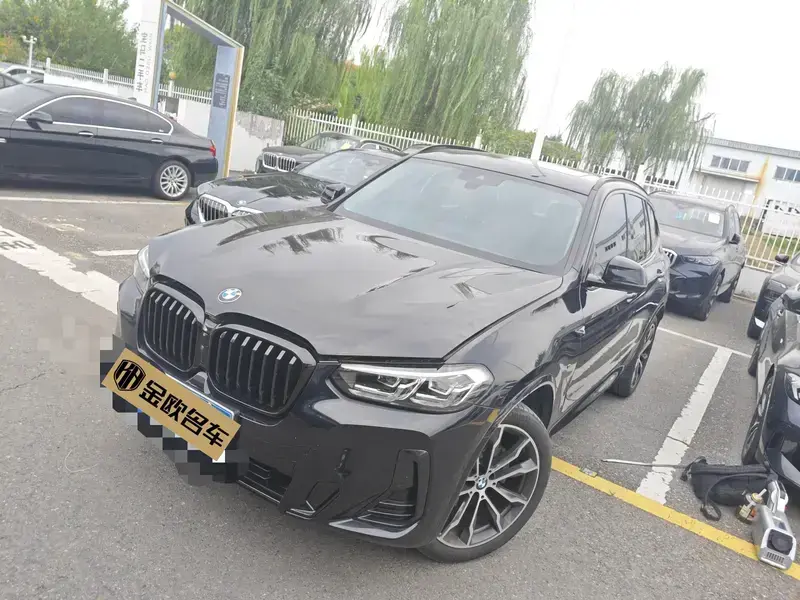 2023 BMW X3 M40i с пробегом 27 000 км