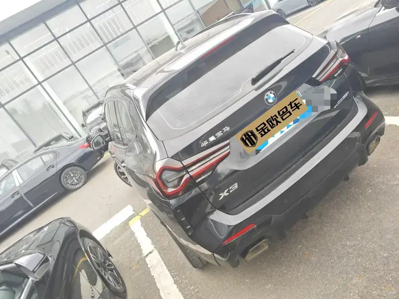 2023 BMW X3 M40i с пробегом 27 000 км