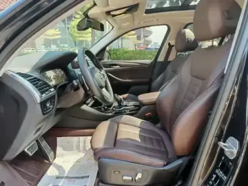 2020 BMW X3 M50 с пробегом 85 000 км