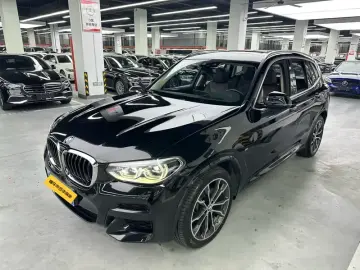 BMW X3 M50