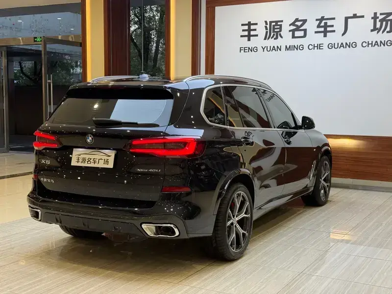 2022 BMW X5 New Energy(Imported) с пробегом 57 000 км