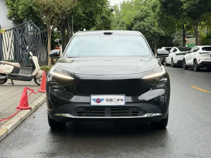 2026 Buick Zhijing E7 с пробегом 3 700 км