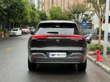 2026 Buick Zhijing E7 с пробегом 3 700 км