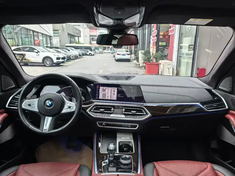 2022 BMW X5 New Energy(Imported) с пробегом 56 000 км