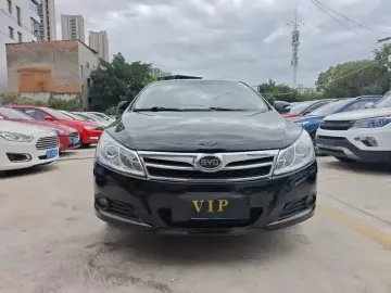 2014 BYD Surui с пробегом 55 000 км