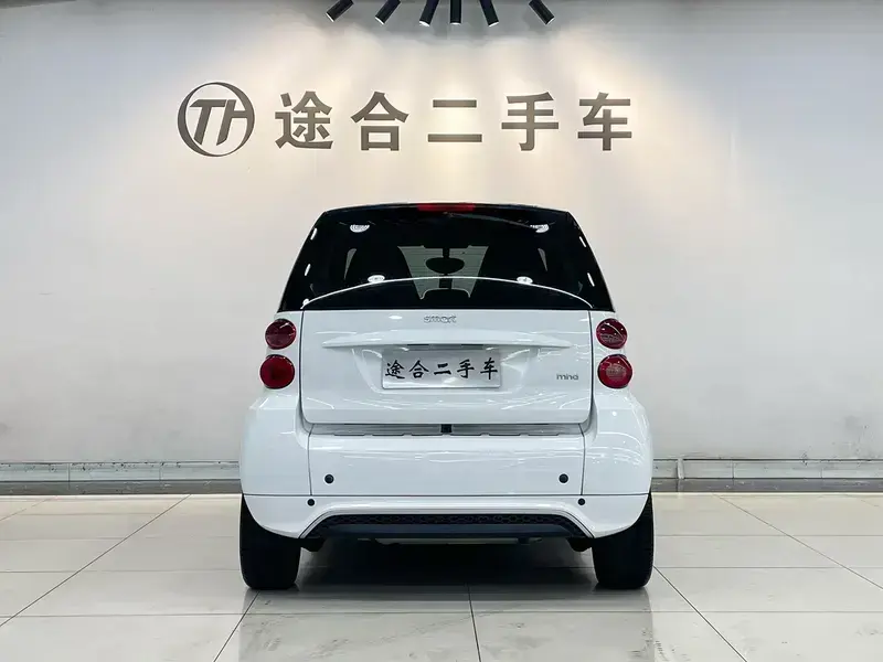 2012 Brabus smart fortwo с пробегом 33 000 км