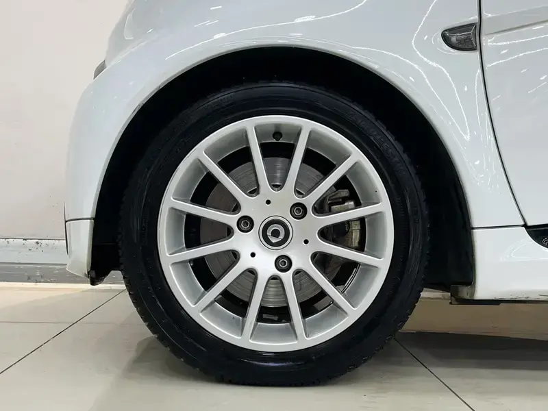 2012 Brabus smart fortwo с пробегом 33 000 км