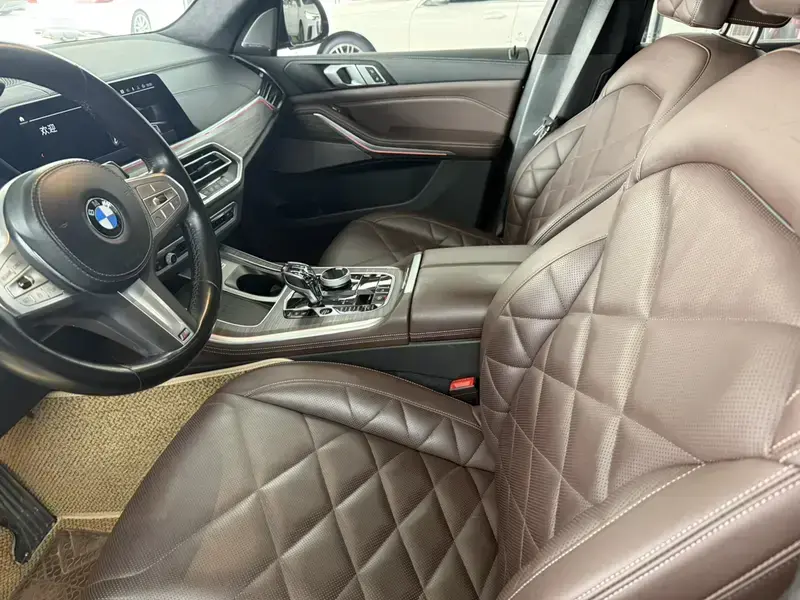 2022 BMW X5 New Energy(Imported) с пробегом 53 400 км
