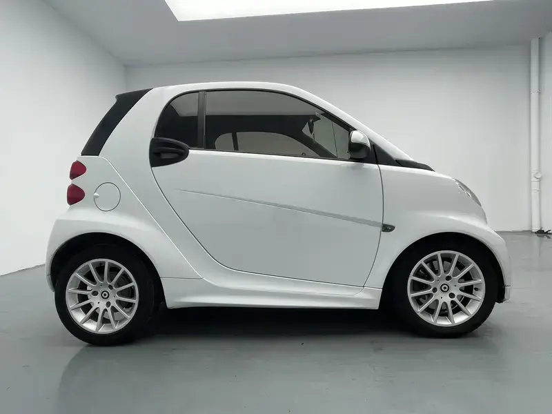 2012 Brabus smart fortwo с пробегом 63 000 км