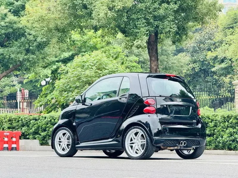 2011 Brabus smart fortwo с пробегом 144 900 км