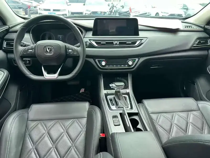 2022 Changan Ruicheng CC с пробегом 38 000 км