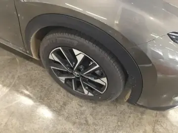 2023 Citroen Versailles C5 X с пробегом 30 000 км